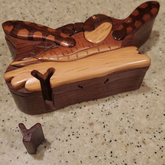 Turtle Wooden Trinket Box - Picture 3 of 6